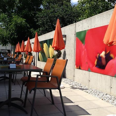 Hotel & Konditorei May Lajtaújfalu Kültér fotó